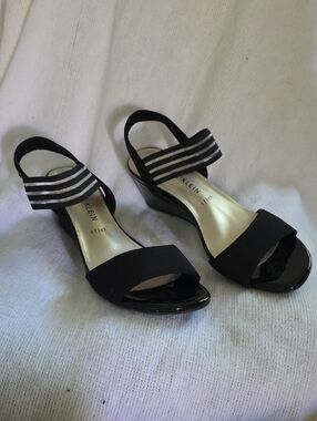 Anne Klein Black Open-Toe Wedge Sandals with Striped Elastic Ankle Strap